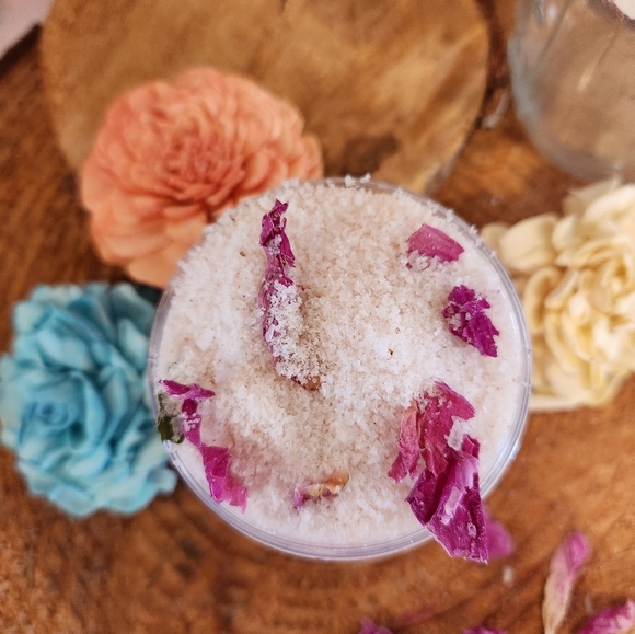 Handmade Tickle Me Pink fizzy bath salts - Picture 3 of 5